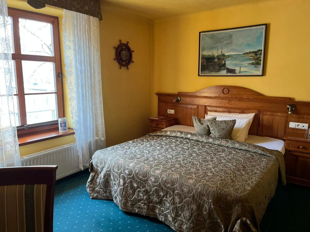 Gosciniec Zamkowy Otel Ujście-Darłowskie Dış mekan fotoğraf