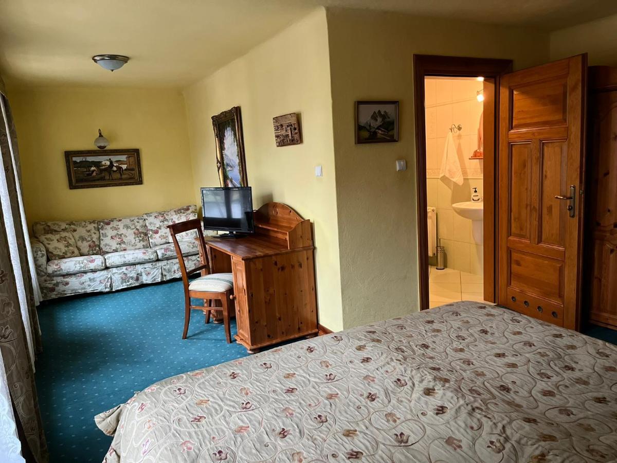Gosciniec Zamkowy Otel Ujście-Darłowskie Dış mekan fotoğraf