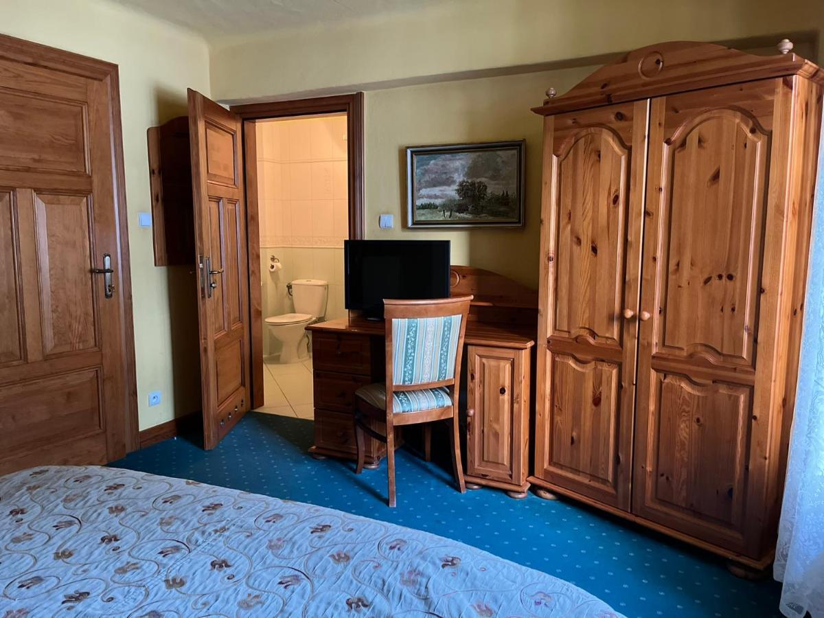 Gosciniec Zamkowy Otel Ujście-Darłowskie Dış mekan fotoğraf