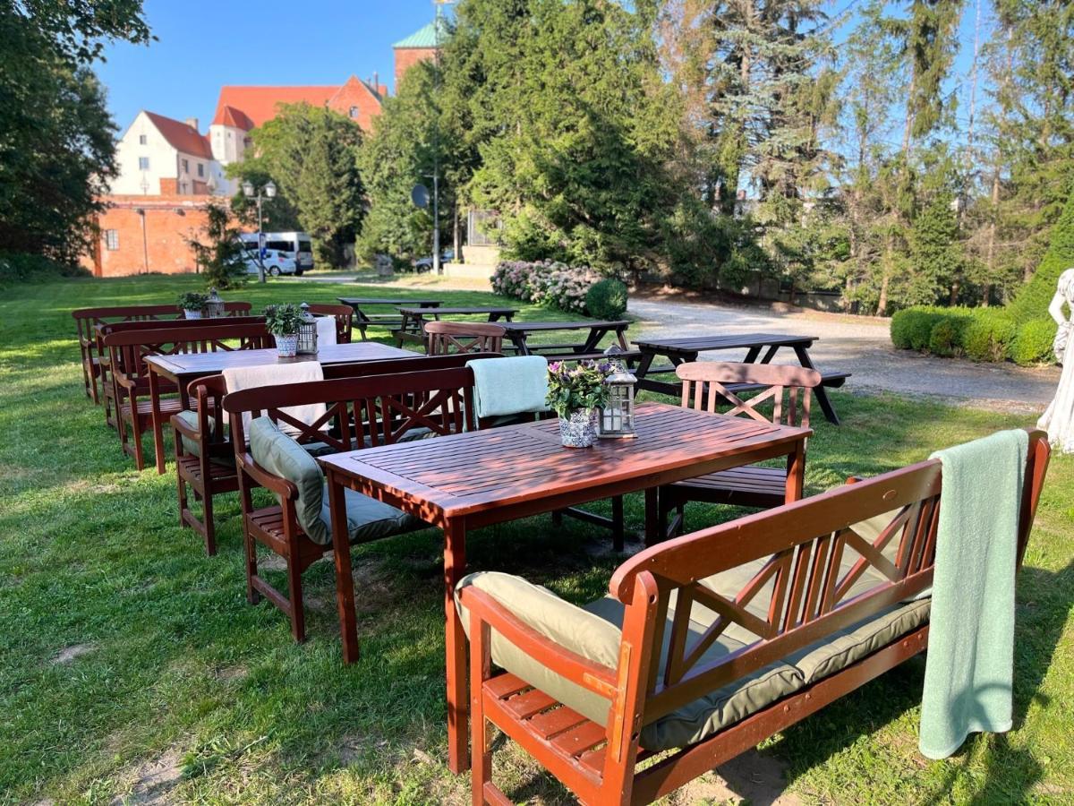 Gosciniec Zamkowy Otel Ujście-Darłowskie Dış mekan fotoğraf