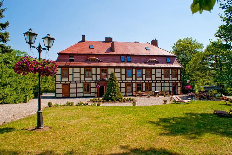 Gosciniec Zamkowy Otel Ujście-Darłowskie Dış mekan fotoğraf