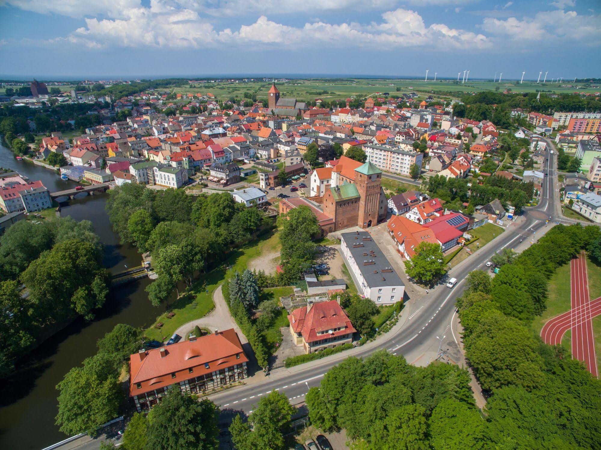 Gosciniec Zamkowy Otel Ujście-Darłowskie Dış mekan fotoğraf